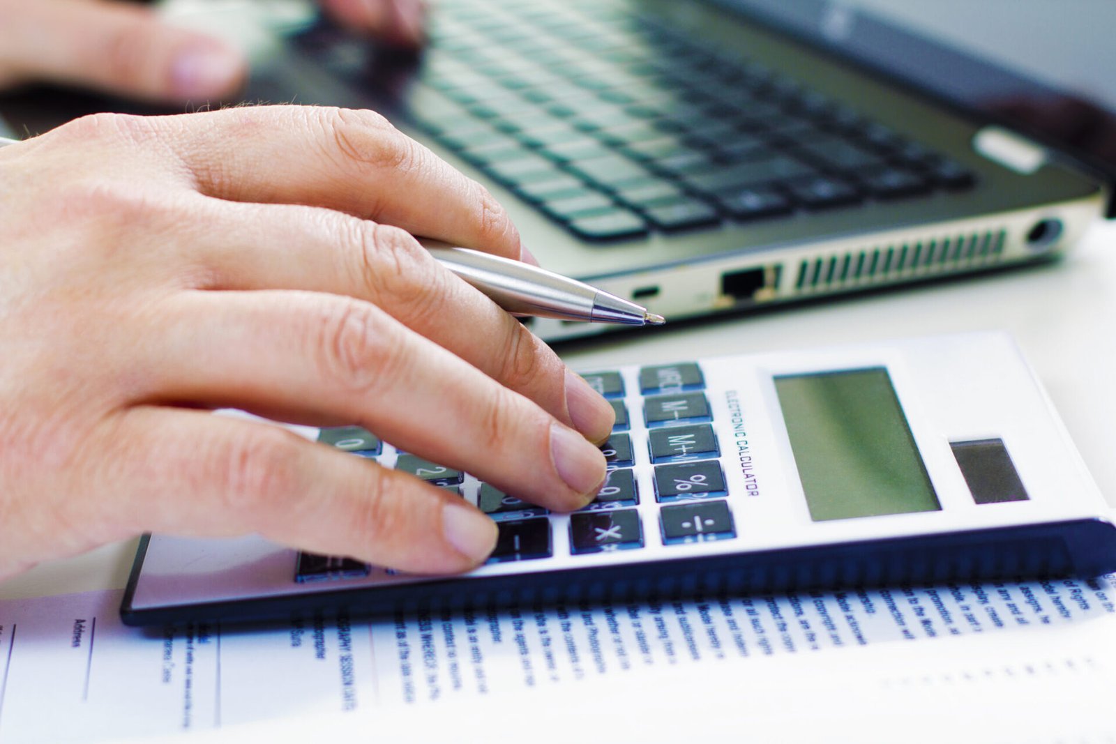 Taxas de Juros: Tudo o que Você Precisa Saber 6 Entendendo a Relação entre Inflação e Taxas de Juros