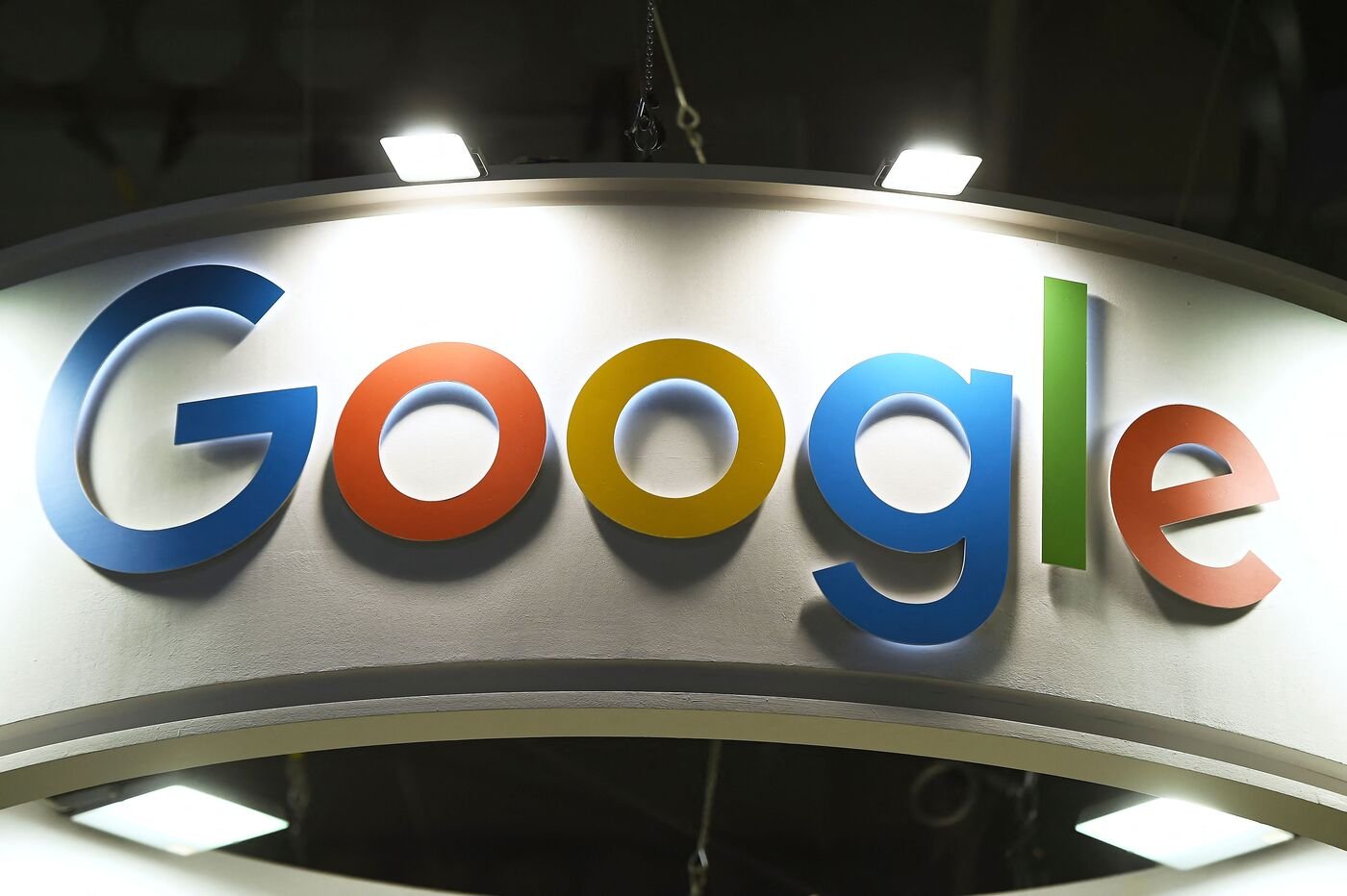 Como Larry Page e Sergey Brin Multiplicaram Fortunas com Google 25 História do Google: De Motor de Busca a Gigante da Tecnologia